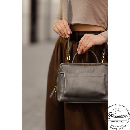 Женская кожаная сумка "Крис" (коньяк)